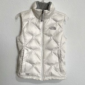 The North Face 550 Goose Down Feather Filled Ivory Puffer Vest Like New Size XS